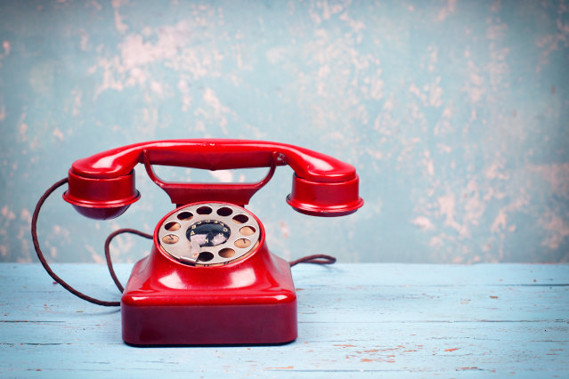 refer to: Scam tactic in the name of the Federal Commissioner for Data Protection and Freedom of Information (BfDI) (Source: Adobe Stock/Jenny Sturm) Telefon mit Wählscheibe (refer to: Scam tactic in the name of the Federal Commissioner for Data Protection and Freedom of Information (BfDI))